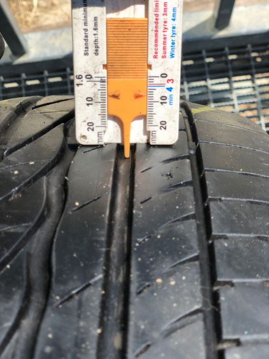 Anvelopa 205/60 R16 92H sh vara Bridgestone 6.5mm cu garantie [6]