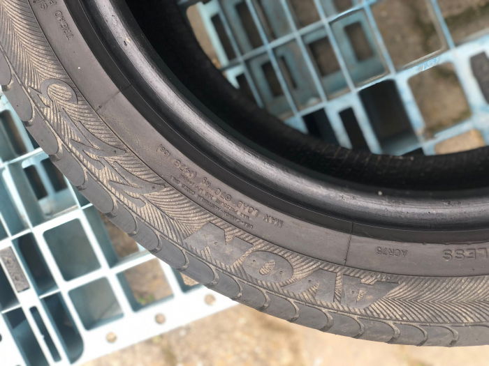 Anvelopa 225/50 R17 94Y sh vara Avon 5mm cu garantie [3]