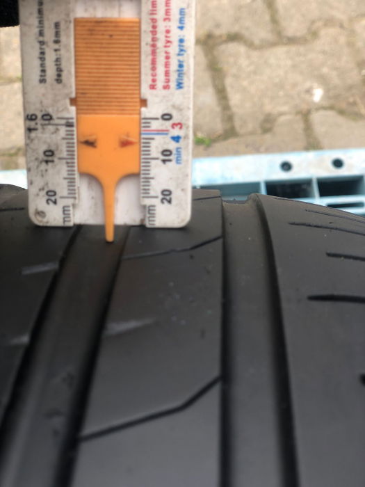 Anvelopa 255/35 R19 96W sh vara Nexen 5mm cu garantie [7]