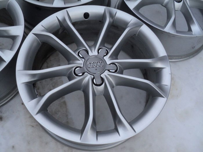 Capac pentru jante aliaj de audi 135mm 8R0601165 [6]