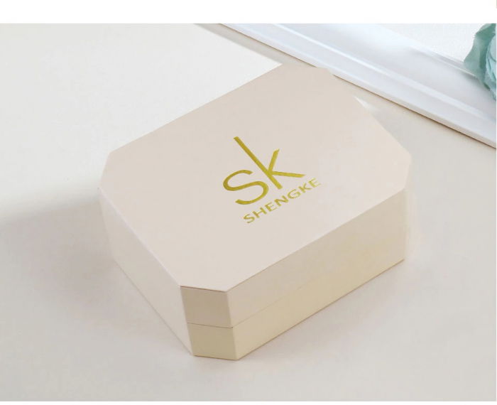 Set cadou 4 buc pentru femei: ceas, cercei, colier [5]