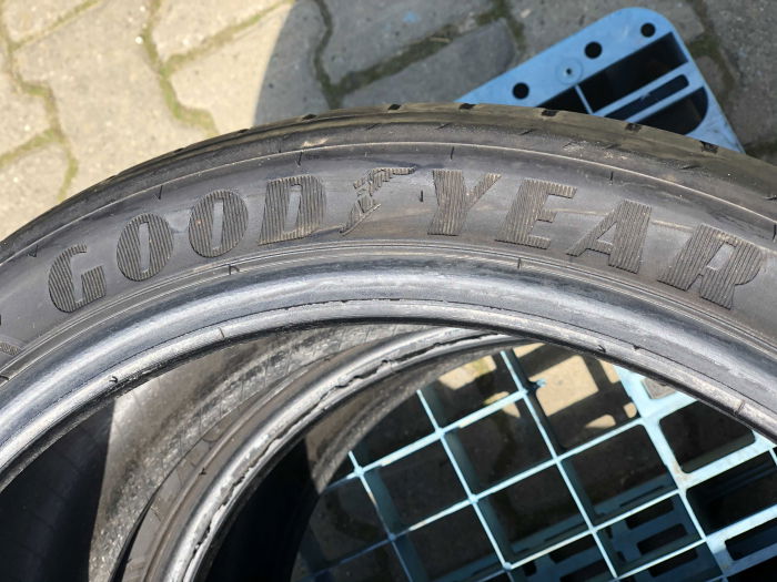 set 2 anvelope 225/45 R18  sh vara Goodyear 5mm cu garantie [6]