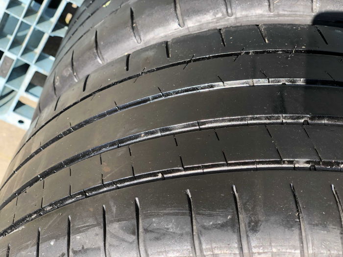 set 2 anvelope 245/35 R18  sh vara Michelin 6mm cu garantie [3]