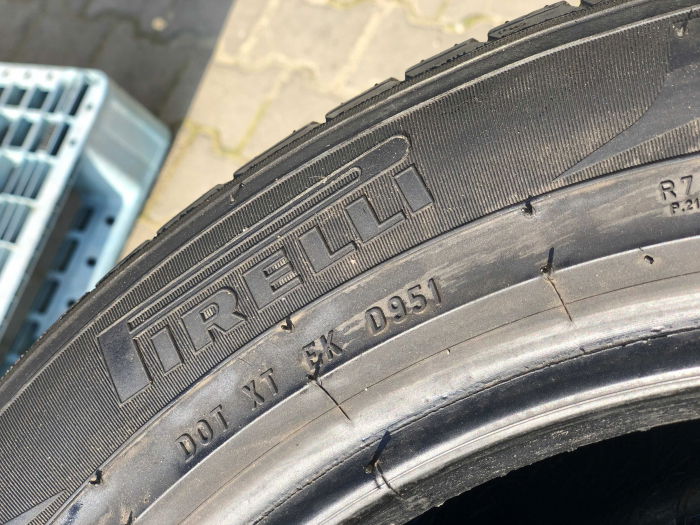 set 4 anvelope 235/55 R17 99H sh vara M+S Pirelli 5mm cu garantie [6]