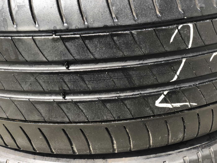 set 2 anvelope 215/45 r17 sh vara Michelin 6mm cu garantie [2]