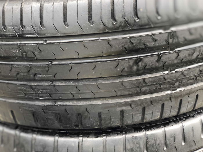 set 4 anvelope 195/55 R16 87H sh vara Continental 5.5mm cu garantie [2]