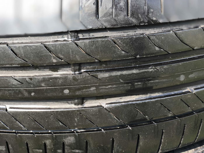 set 2 anvelope 235/50 R18  sh vara Continental 7mm cu garantie [2]