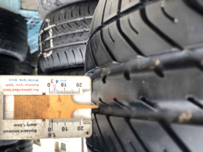 set 2 anvelope 185/65 R15 88T sh vara Vredestein 6mm cu garantie [7]