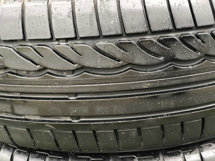 set 4 anvelope 185/60 R15 84H sh vara Dunlop 6mm cu garantie [2]