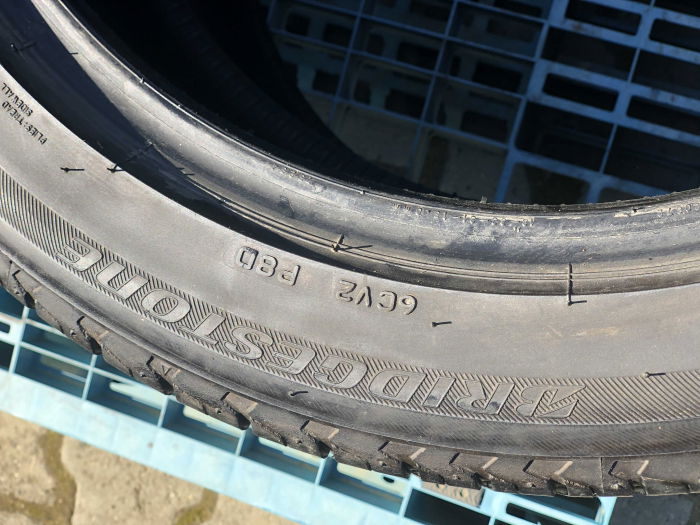 set 2 anvelope 215/50 R18 sh vara Bridgestone 5mm cu garantie [4]