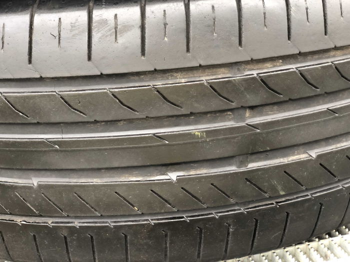 set 2 anvelope 235/50 R19 99V sh vara Continental 5.5mm cu garantie [2]