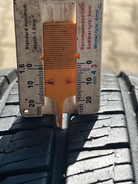 Anvelopa 195/75 R16C 107/105R sh iarna Hankook 7mm cu garantie [6]