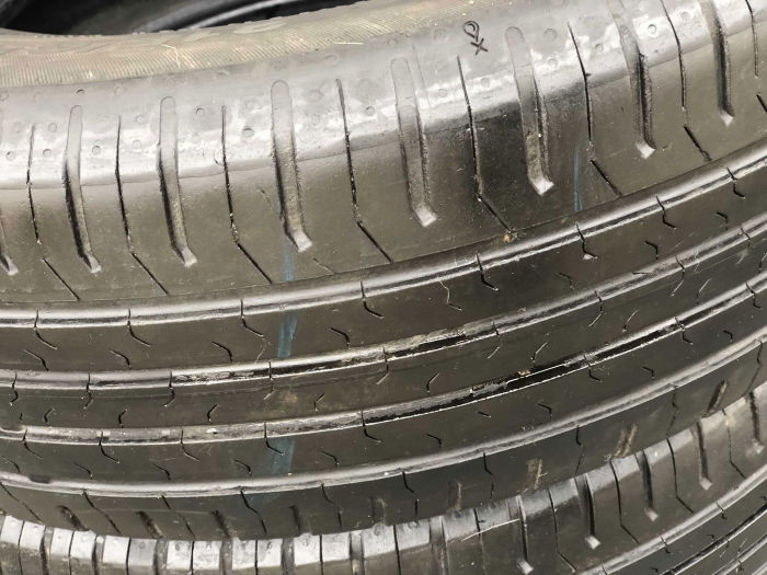 set 2 anvelope 215/65 R16 98V sh vara Continental 6mm cu garantie [3]