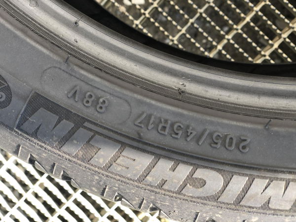 set 2 anvelope 205/45 R17 sh vara Michelin 6.5mm cu garantie  [4]