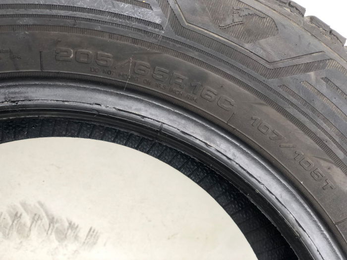 Anvelopa 205/65 R16C 107/105T sh iarna Goodyear 5 mm cu garantie [3]