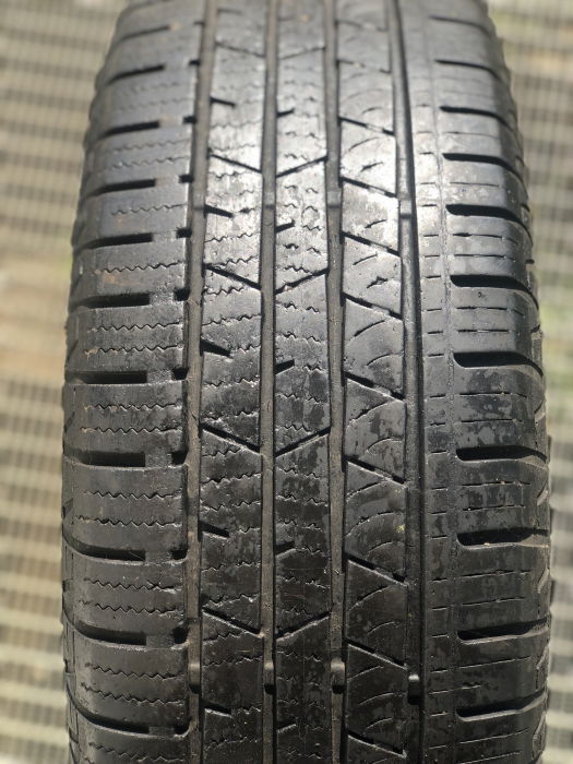 Anvelopa  215/65 R16 92H 98H sh vara Continental 6mm cu garantie [1]