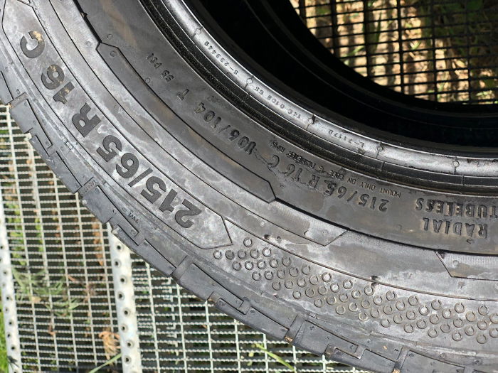 set 2 anvelope 215/65 R16C 106/104T sh vara Continental 6.5mm cu garantie V [5]