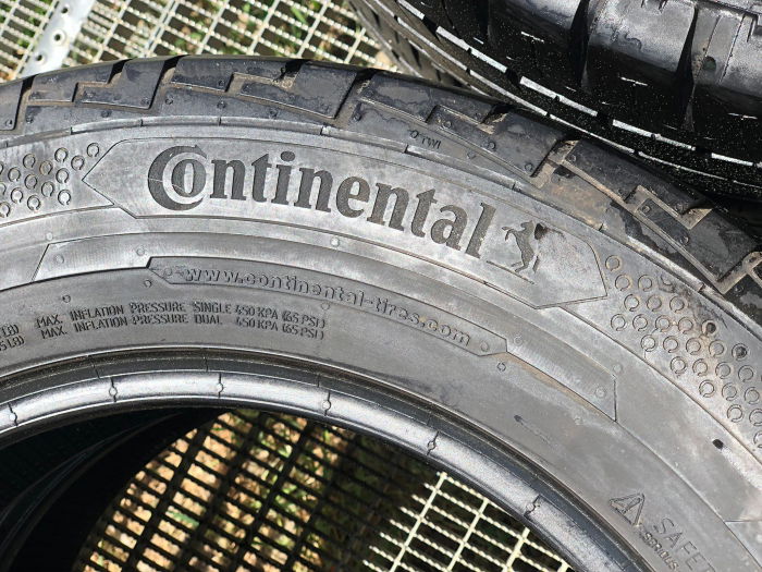 set 2 anvelope 215/65 R16C 106/104T sh vara Continental 6.5mm cu garantie V [4]