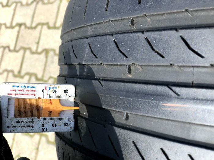 set 2 anvelope 225/45 R19 sh vara Continental 5mm cu garantie [7]