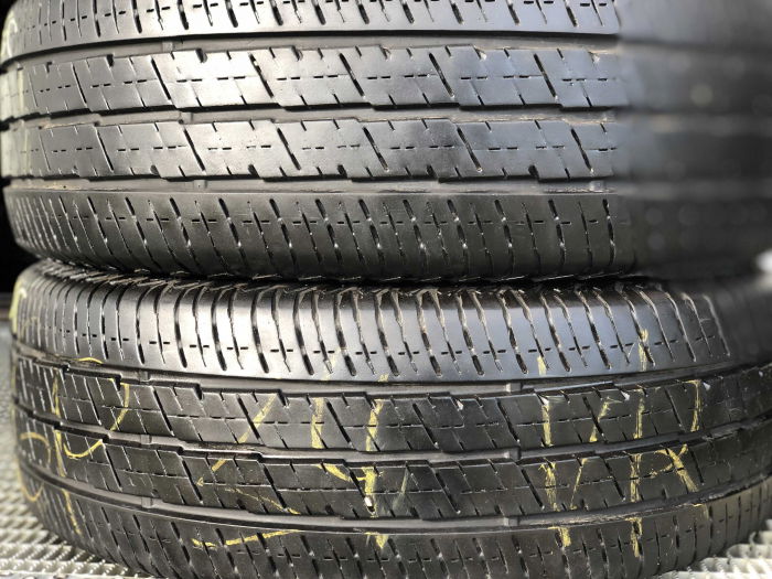 set 2 anvelope 215/65 R15C  sh vara Continental 7mm cu garantie [2]