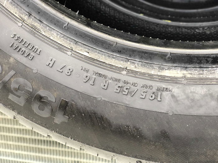 set 4 anvelope 195/55 R16 87H sh vara Continental 6mm cu garantie [5]