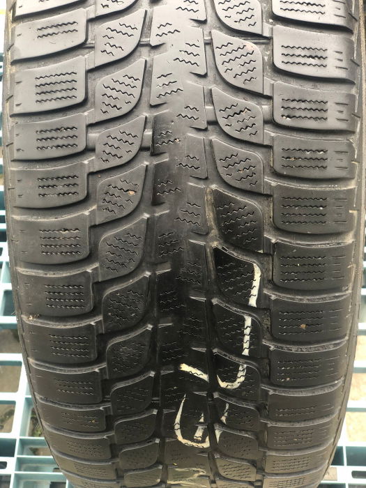 Anvelopa 225/50 R17 94H sh iarna Runflat Bridgestone 5mm cu garantie [1]