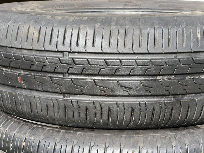 set 4 anvelope 185/65 R15 88H sh vara Continental 6.5mm cu garantie [4]