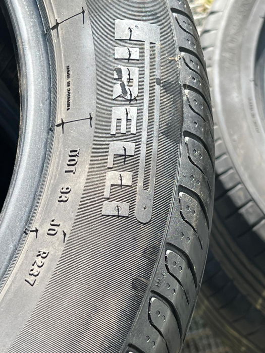 set 4 anvelope 215/55 R17 94W sh vara Pirelli 6.5mm cu garantie [7]