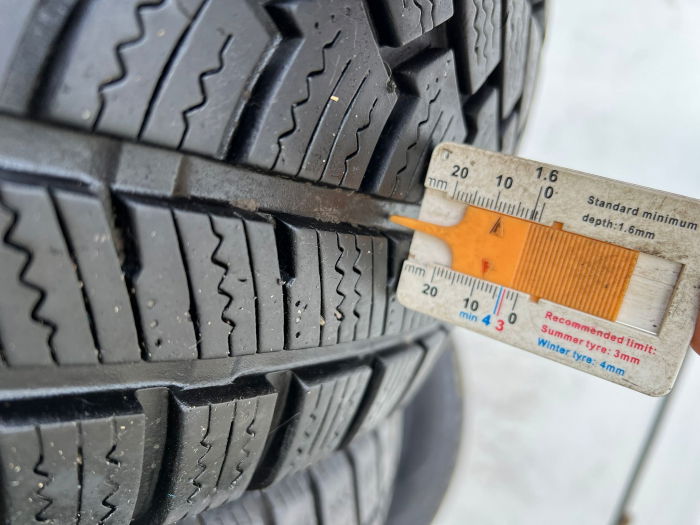 set 2 anvelope 215/55 R18 95H sh iarna Hifly 6.5-7mm cu garantie [6]