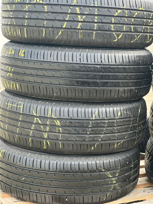 set 4 anvelope 215/60 R16 95V sh vara Kumho 7mm cu garantie [1]