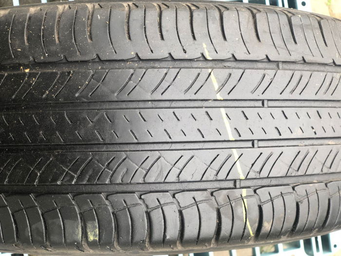 Anvelopa 215/65 R16 98H sh vara M+S Michelin 5mm cu garantie [1]