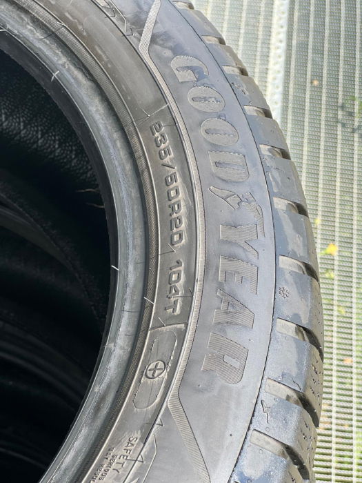 set 4 anvelope 235/50 R20 104T sh iarna Goodyear 7.5mm cu garantie [6]