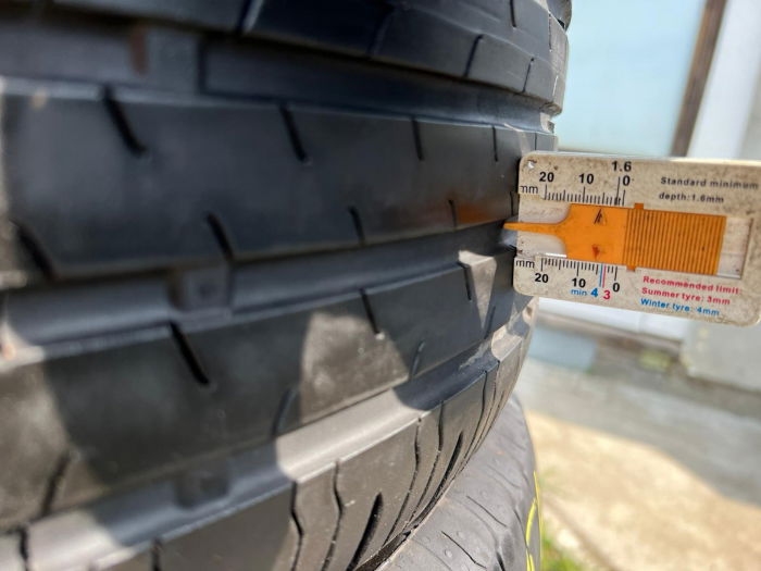 set 4 anvelope 235/55 R18 100V sh vara Continental 5mm cu garantie [8]