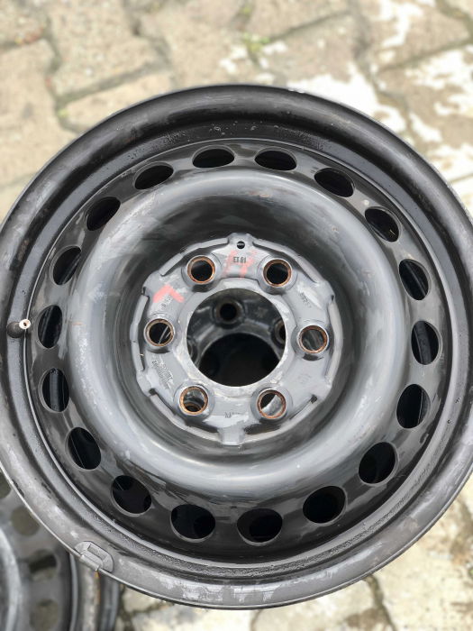 set 4 jante tabla Sprinter sh R16 ET51 6x135 A0014013502 cu garantie [1]