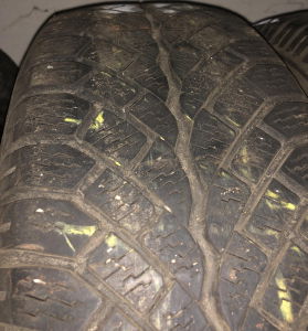 set 2 anvelope 185/65 R15 sh iarna Semperit 6mm cu garantie  [1]