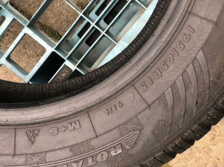 Anvelopa 195/65 R15 91H sh iarna Dunlop 7mm cu garantie [4]