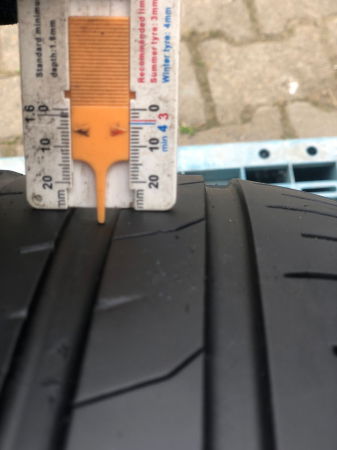 Anvelopa 255/35 R19 96W sh vara Nexen 5mm cu garantie [6]