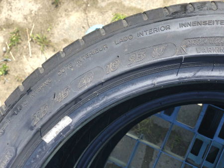 set 2 anvelope 215/45 R18  sh vara Michelin 5mm cu garantie [4]