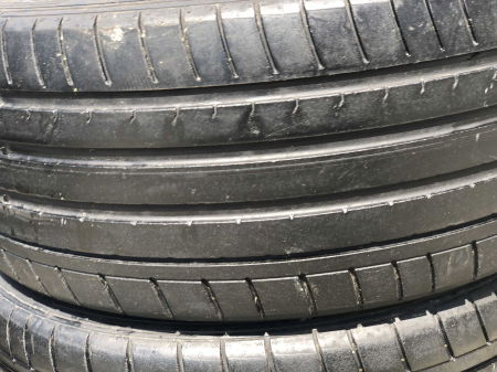 set 2 anvelope 225/40 R18  sh vara Dunlop 6mm cu garantie [1]