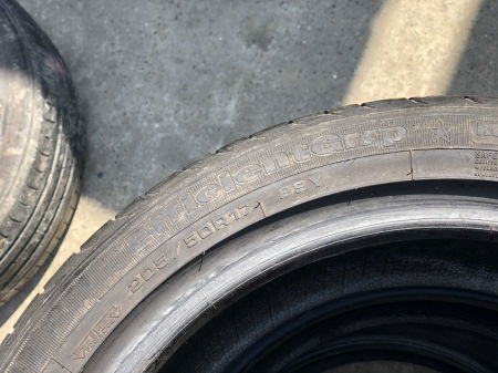 set 2 anvelope 205/50 r17 Runflat sh vara Goodyear 6mm cu garantie [4]