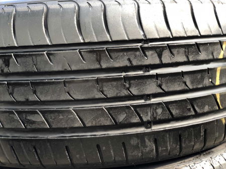 set 2 anvelope 235/55 R17 103V sh vara Nexen 5mm cu garantie [1]