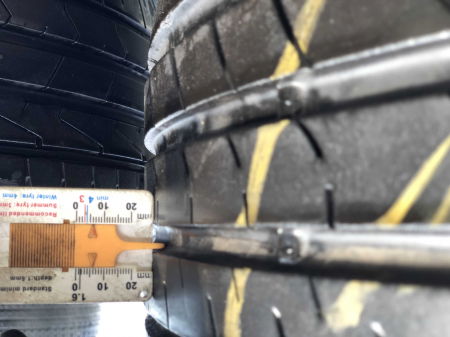 set 2 anvelope 235/55 R17 103V sh vara Nexen 5mm cu garantie [7]