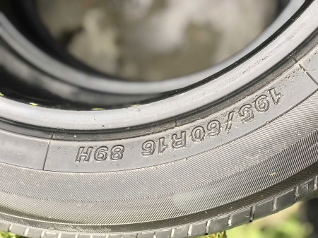 set 2 anvelope 195/60 R16 89H sh vara Yokohama 6mm cu garantie [5]