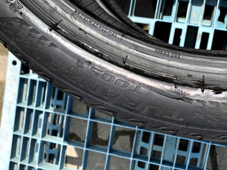 set 2 anvelope 225/40 R19 sh vara Bridgestone 5.5mm cu garantie [5]