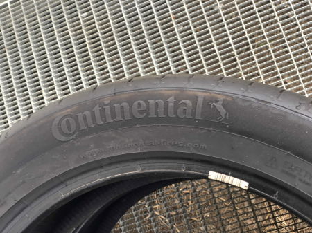 set 2 anvelope 235/50 R19 99V sh vara Continental 5.5mm cu garantie [4]