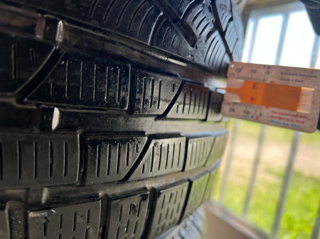 set 4 anvelope 205/50 r17 93V sh iarna Pirelli 7mm cu garantie [10]