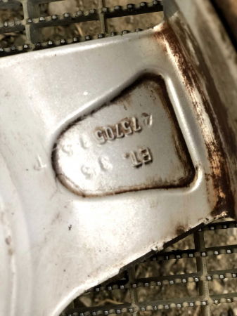 set 4 jante aliaj BMW R15 7Jx15H2 ET35 72.6 5x120 second cu garantie [4]