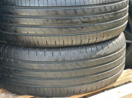 set 4 anvelope 215/55 R17 94V sh vara Goodyear 6.5mm cu garantie [2]