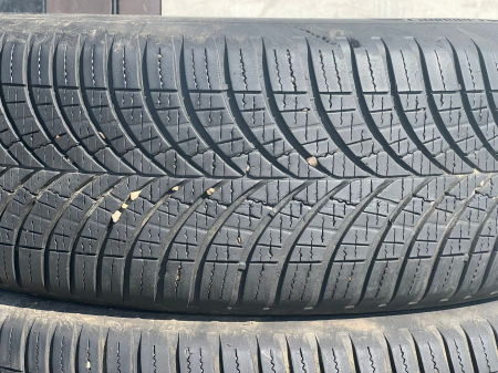 set 2 anvelope 215/60 R17 100H sh vara Goodyear 7mm cu garantie [1]