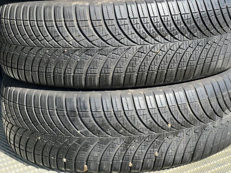 set 4 anvelope 215/65 R16 102H sh iarna Goodyear 6.5mm cu garantie [2]